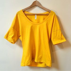 NWOT American Apparel T-shirt